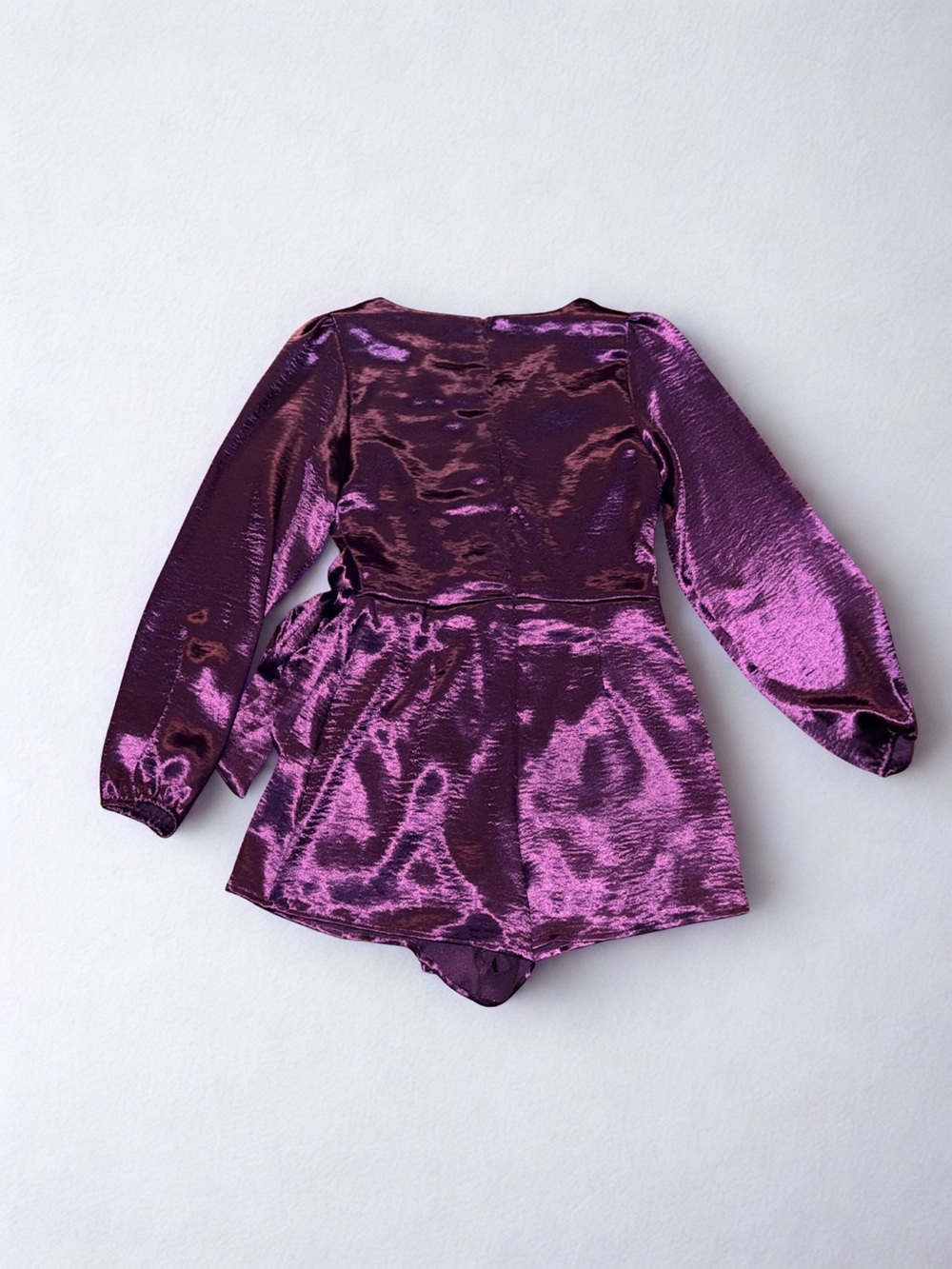 She + Sky Plum Purple Metallic Wrap Romper Long Sleeve Tie Waist Size L NWOT - Picture 6 of 6